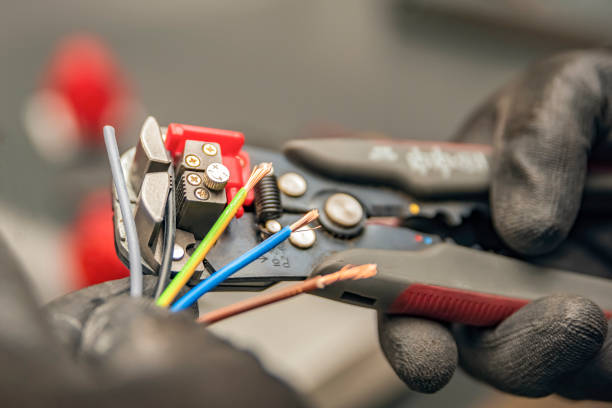 Best 24-Hour Electrician  in Woodcrest, CA